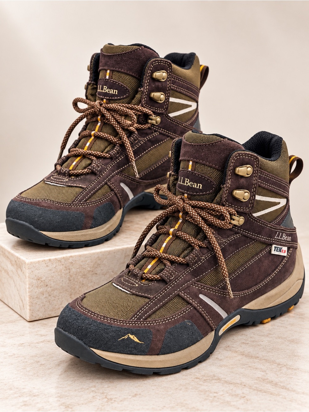 L.L. Bean TEK 2.5 Men's Trail Hikers Waterproof Boots 290559 Size 8 WIDE